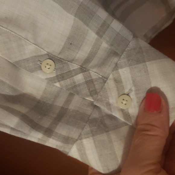 Vineyard vines plaid buttondown size large - Picture 4 of 5